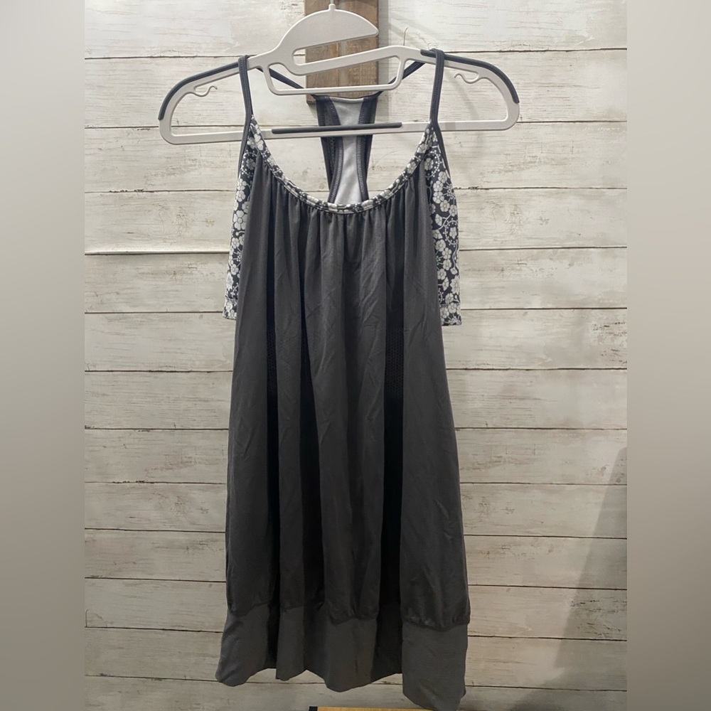 Lululemon No Limits Tank Top in Soot Light‎ Twiggy Printed